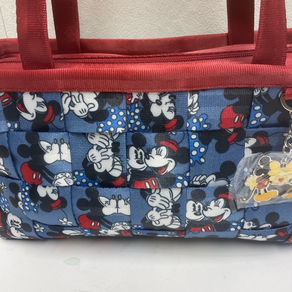 Harveys Disney Mickey Loves Minnie Classic Boyfriend Seatbelt Purse Shoulder Bag - Picture 3 of 10